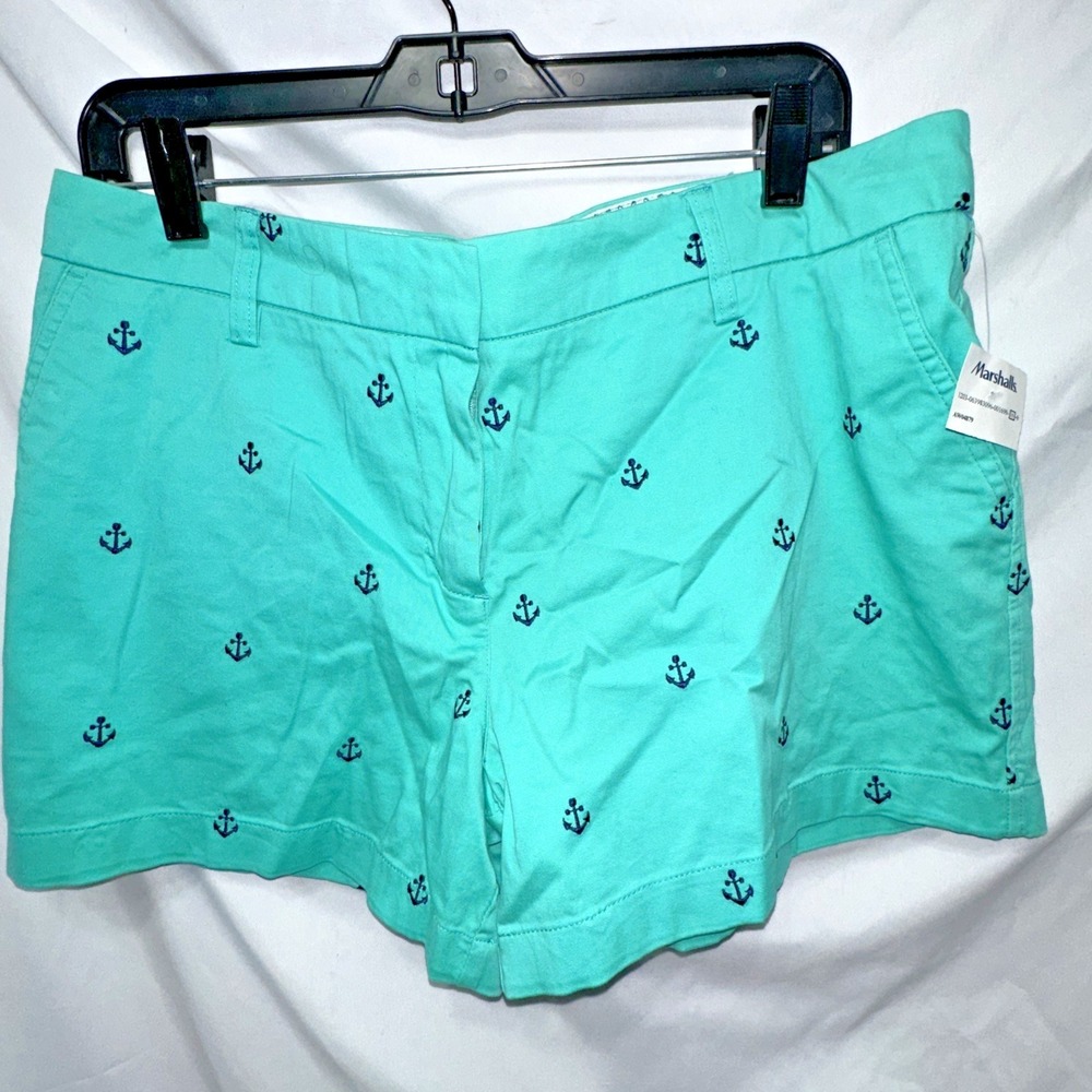 British Khaki Womens Green Shorts W/Navy Anchor Print Size 12 Cotton Blend
